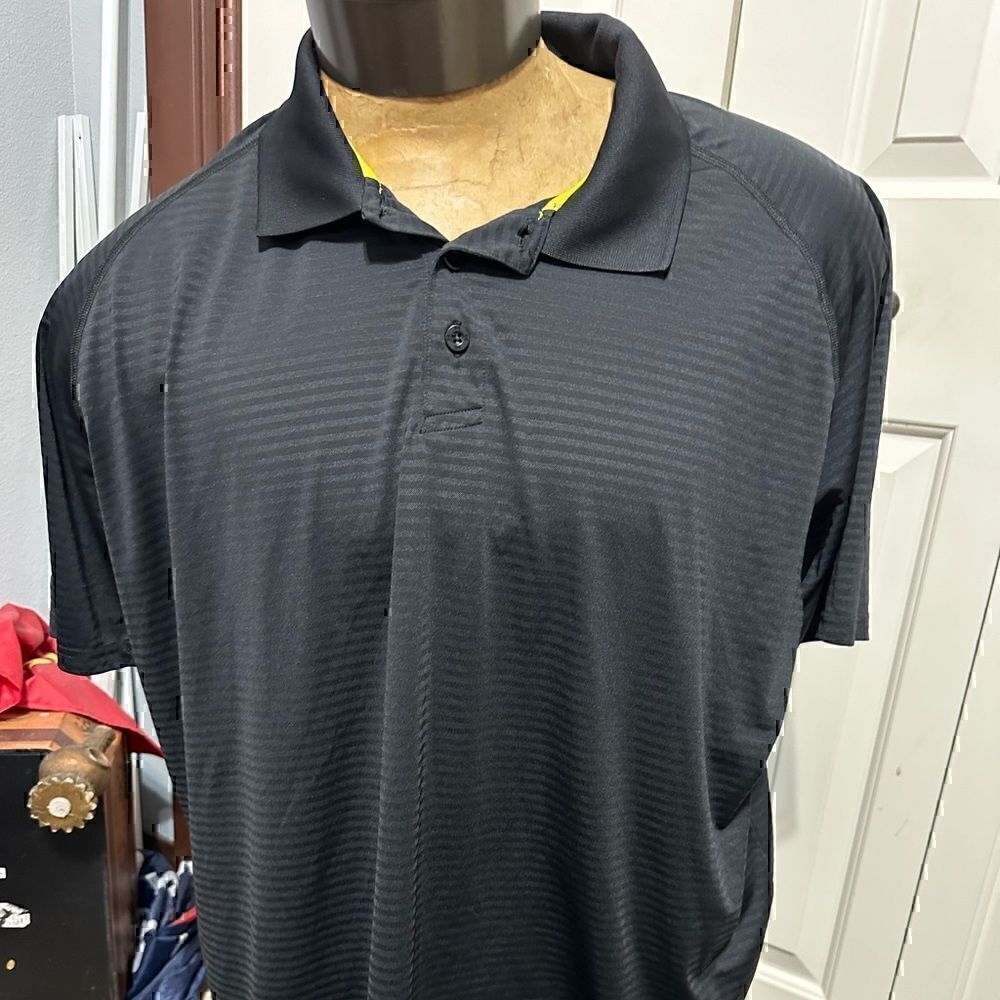 Under Armour Catalyst Mens XL Black Short Sleeve Polo